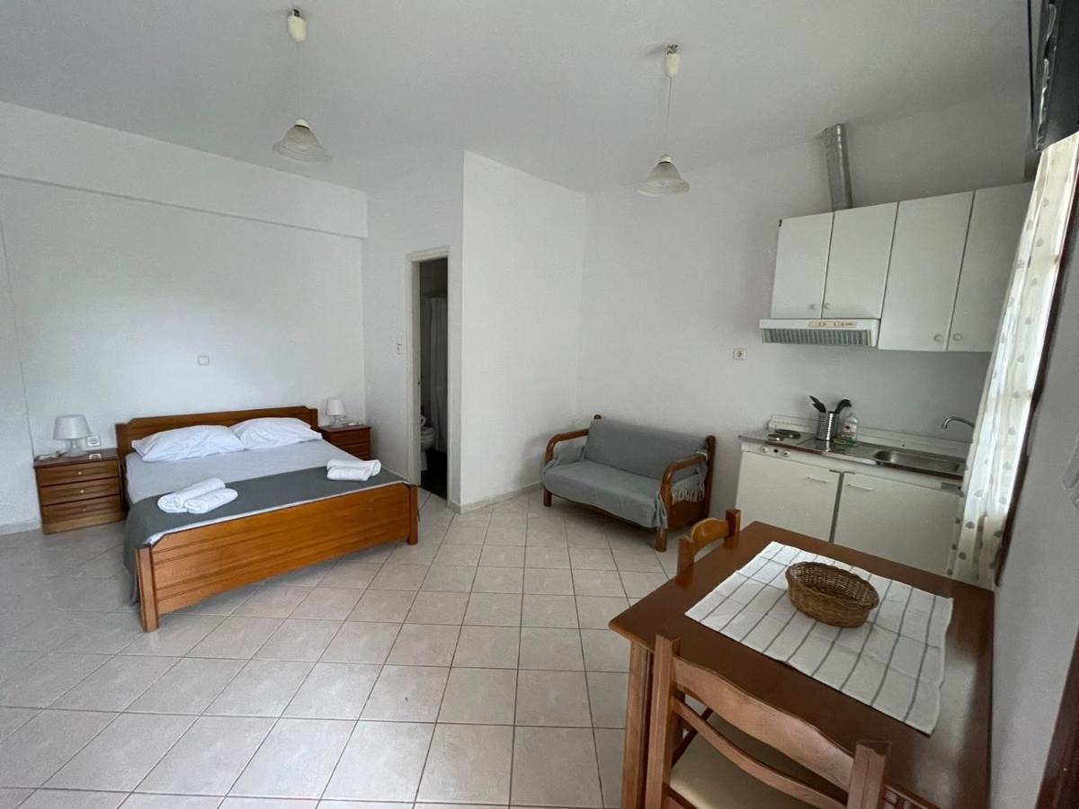 Cozy Studio In Skala, Agistriアパートメント エクステリア 写真